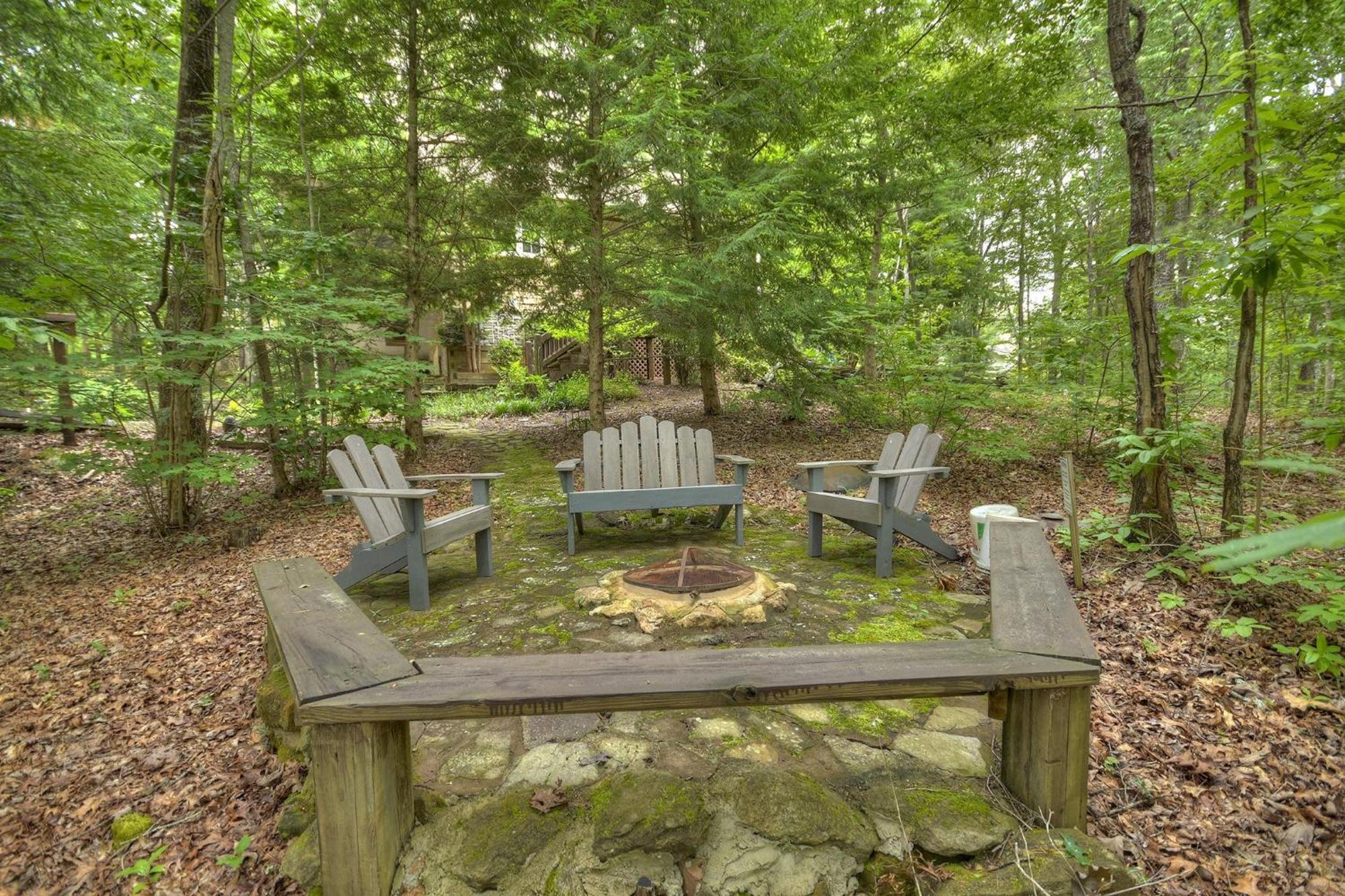 Southern Living Cottage Cozy Up By The Fire Relax On The Porch And Enjoy Peaceful Surroundings Блу Ридж Екстериор снимка