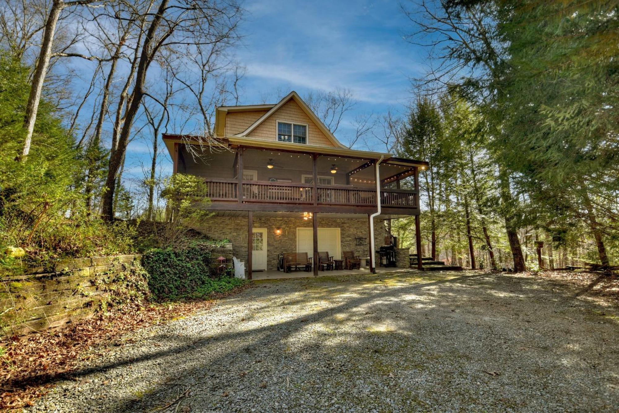 Southern Living Cottage Cozy Up By The Fire Relax On The Porch And Enjoy Peaceful Surroundings Блу Ридж Екстериор снимка