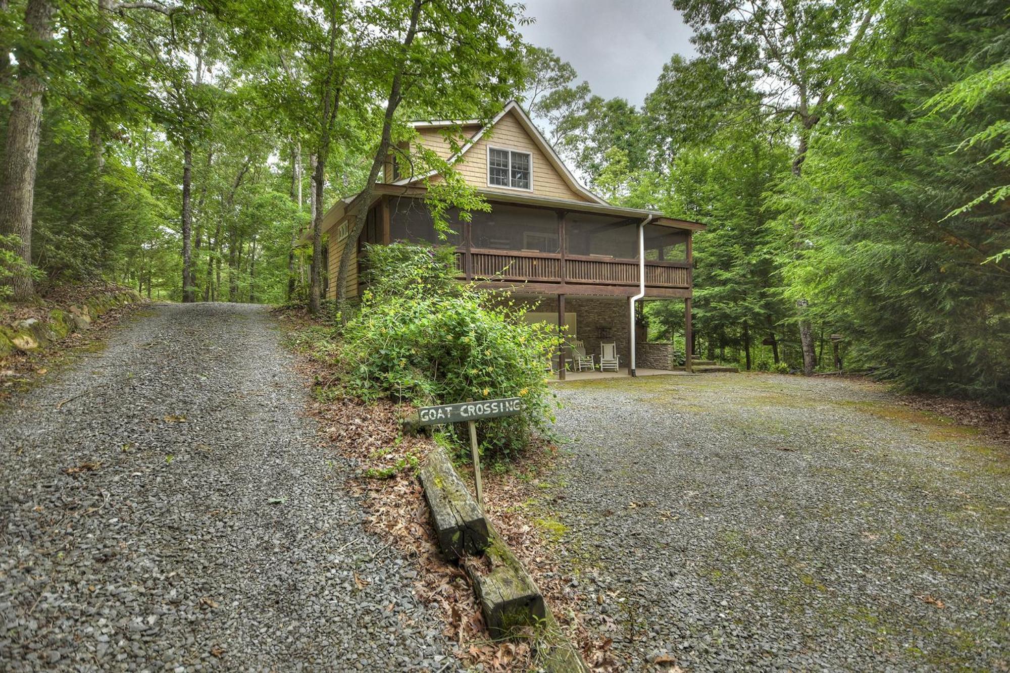 Southern Living Cottage Cozy Up By The Fire Relax On The Porch And Enjoy Peaceful Surroundings Блу Ридж Екстериор снимка